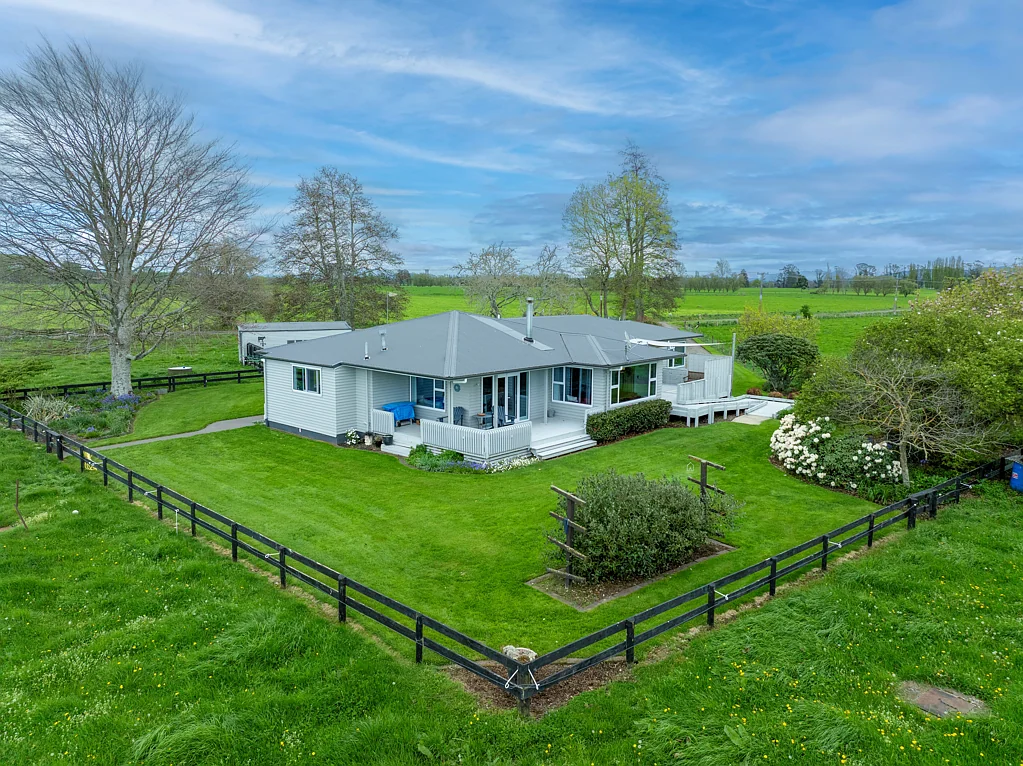 Reporoa and Surrounds 4房  Where Family Life Meets Country Freedom