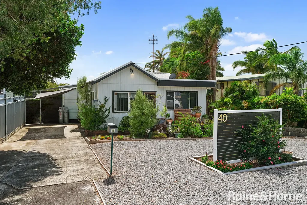 40 Montevideo Pde, Nelson Bay, NSW 2315