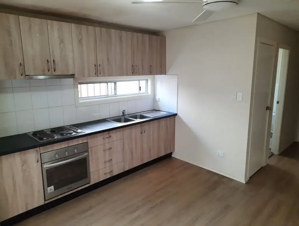 Three Bed Granny Flat in Great Location