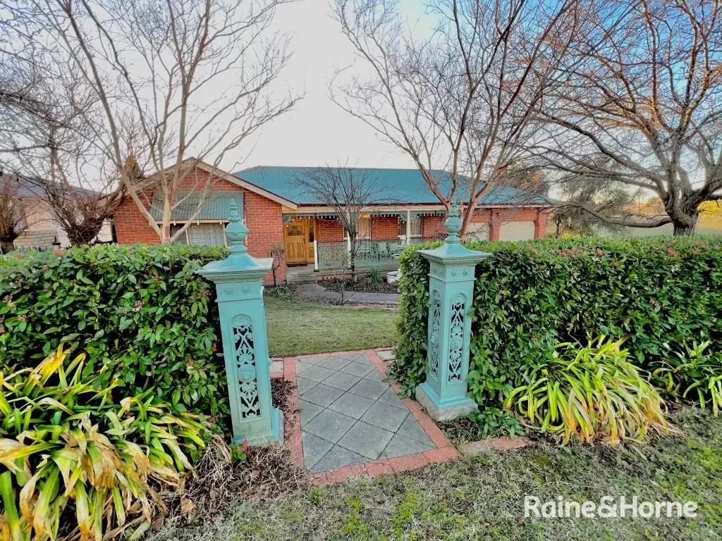 Large Family Home in Windradyne- Available 27.7.2026