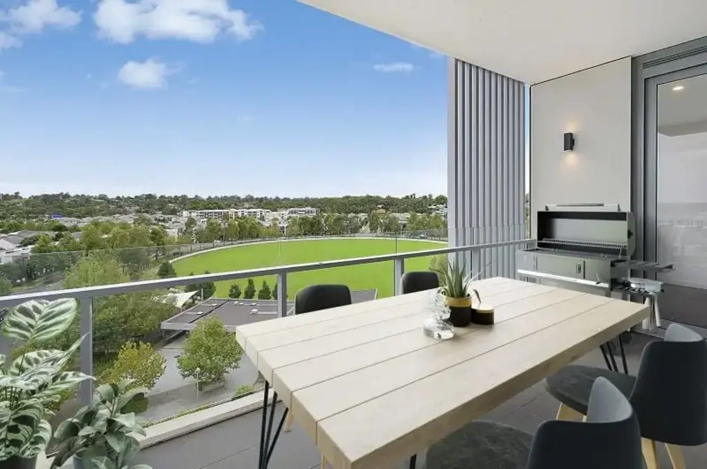 Penrith 3房 现代公寓 - 交通便利 - 毗邻 Thornton Oval，坐拥山景 Modern Apartment - Close to everything - Thornton Oval and mountain views
