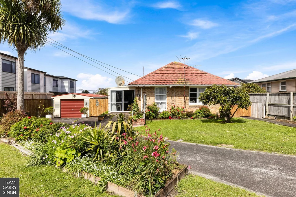 Manurewa East 4Moenga Next Property Secured- This Must Sell!