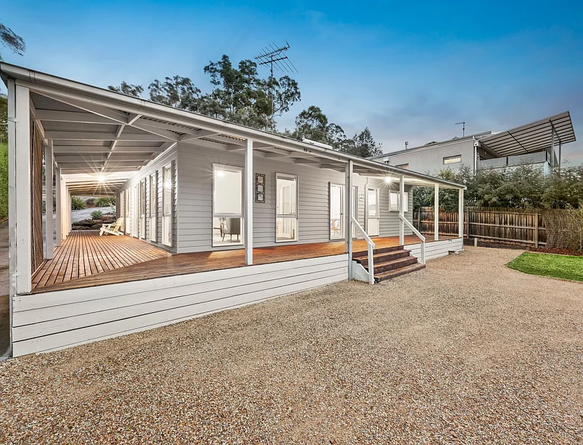 6 Haleys Gully Road, Hurstbridge, North Melbourne, 4 कमरे, 2 बाथरूम, House