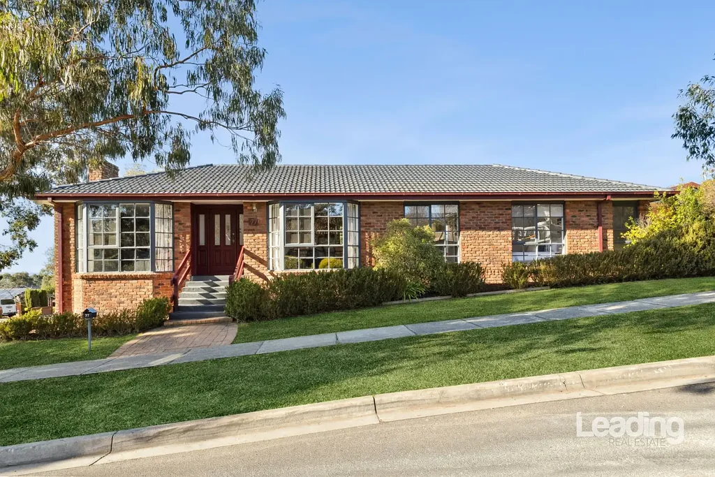 77 Melba Avenue, Sunbury, VIC 3429
