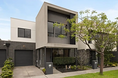Clayton South 4कमरा Contemporary Style, Four Bedroom Comfort & Effortless Living