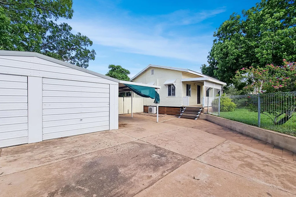 Mount Isa 3 Bedroom The Family Entertainer