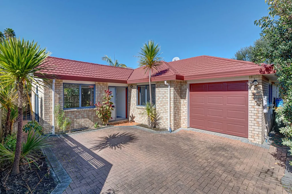 22 Red Hibiscus Road, Stanmore Bay, Rodney, Auckland