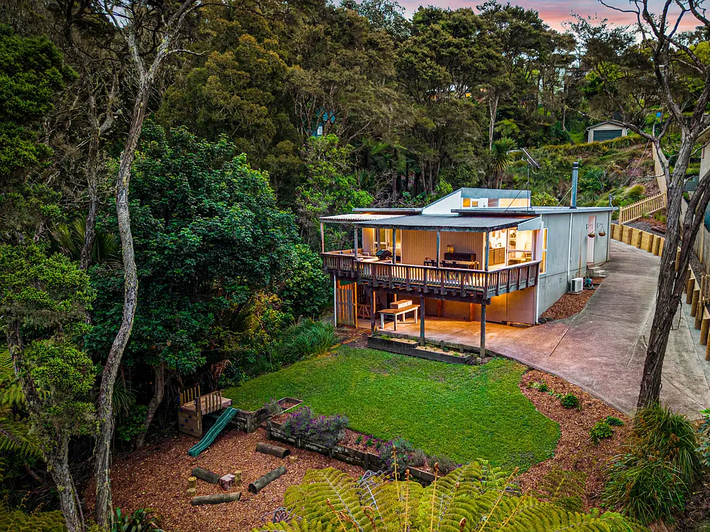 6 Selwyn Avenue, Glen Eden, Waitakere City, Auckland