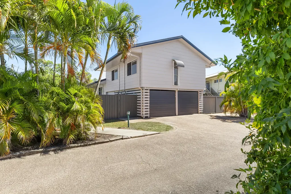 Three bedroom well presented house centrally located