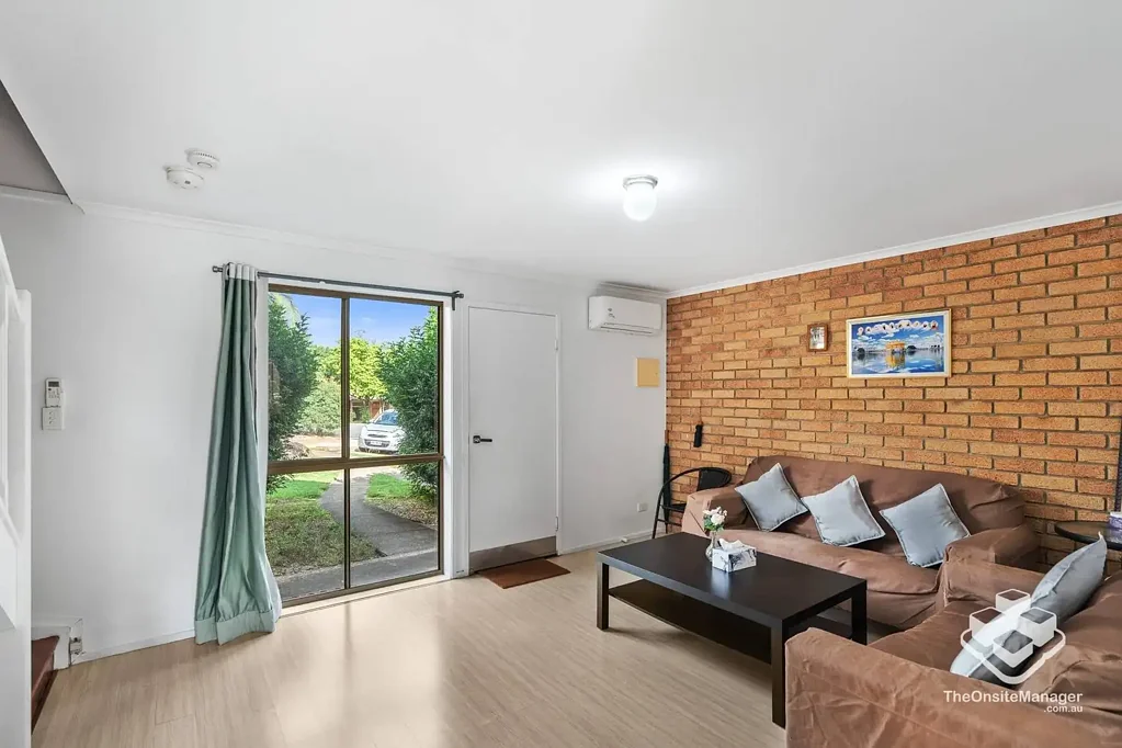 Runcorn 3Habitaciones SPACIOUS 3-BEDROOM TOWNHOUSE WITH LOW BODY CORPORATE FEE