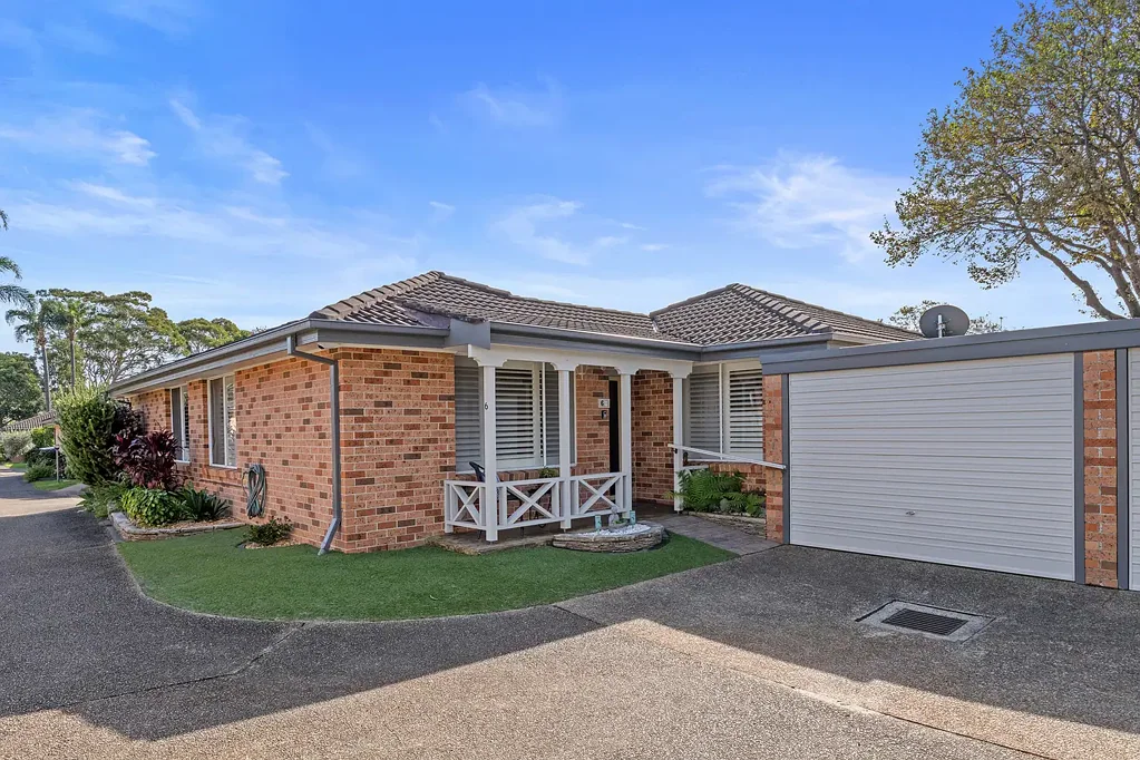 Caringbah 2ਬੈੱਡਰੂਮ Beautiful Over 55's Villa