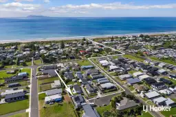 12 Breakers Crescent, Waihi Beach