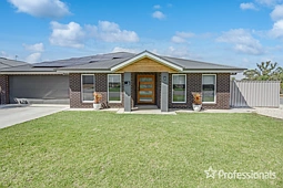 25 Yenda Avenue, Gobbagombalin