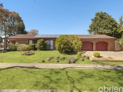 Labas ng Bahay - 8 Steele Court, Cranbourne North, VIC 3977