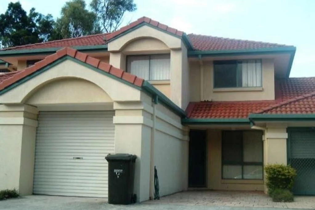 6/2 Pappas Way, Carrara, QLD 4211