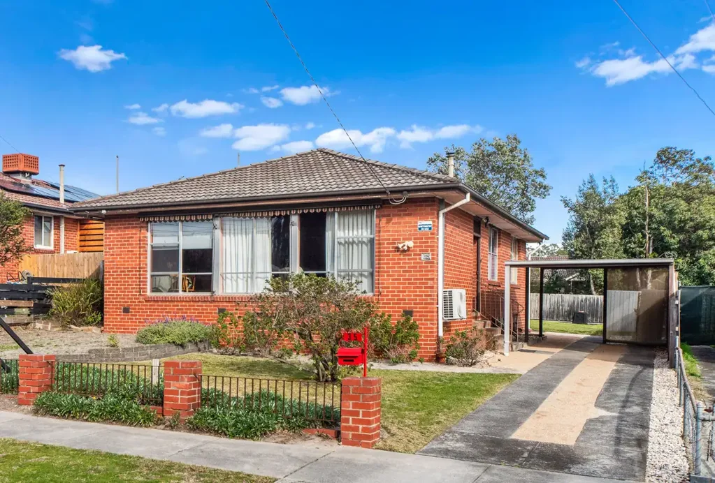35 Hodgins Crescent, Frankston North, VIC 3200