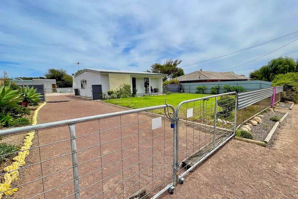 11 Penna Street, Thevenard, SA 5690