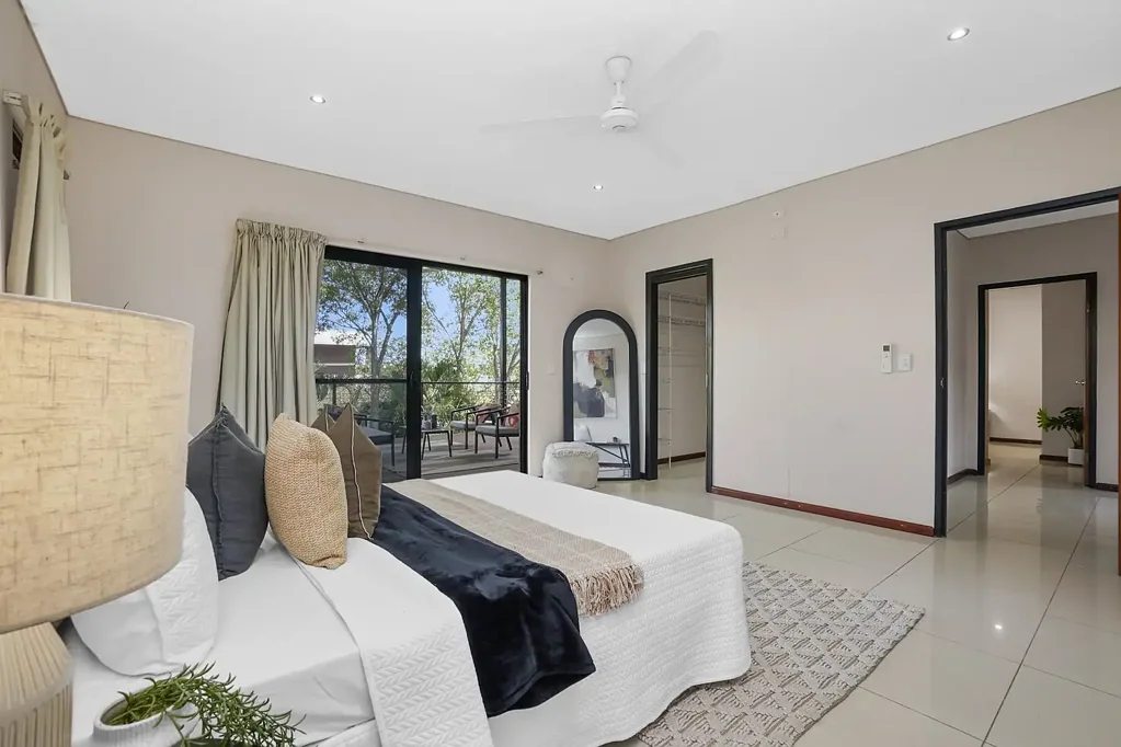 Stuart Park 3ਬੈੱਡਰੂਮ Exceptional Executive Appeal in Standout Location