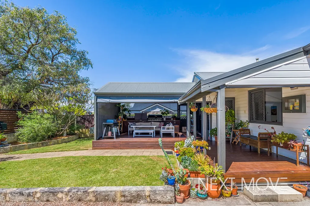 25 Archibald Street, Willagee, WA 6156