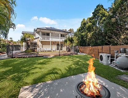 77 Bangalow Street, Bridgeman Downs, QLD 4035, 6房, 3浴, House