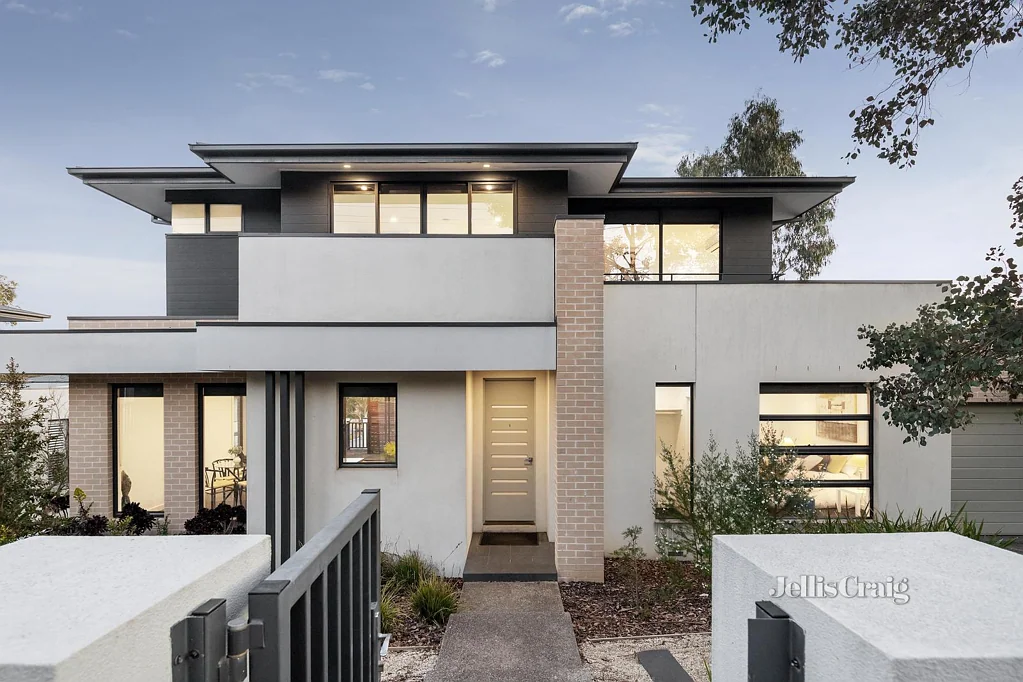 1/28-32 Livingstone Road, Eltham, VIC 3095