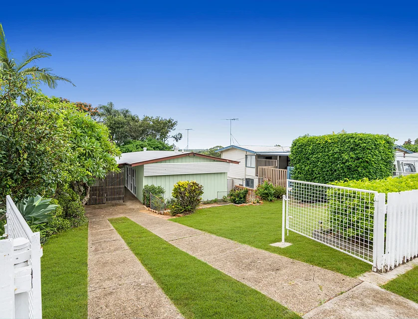 154 Raeburn Street, Manly West, Brisbane - Eastern Region, 4 침실, 1 욕실, House