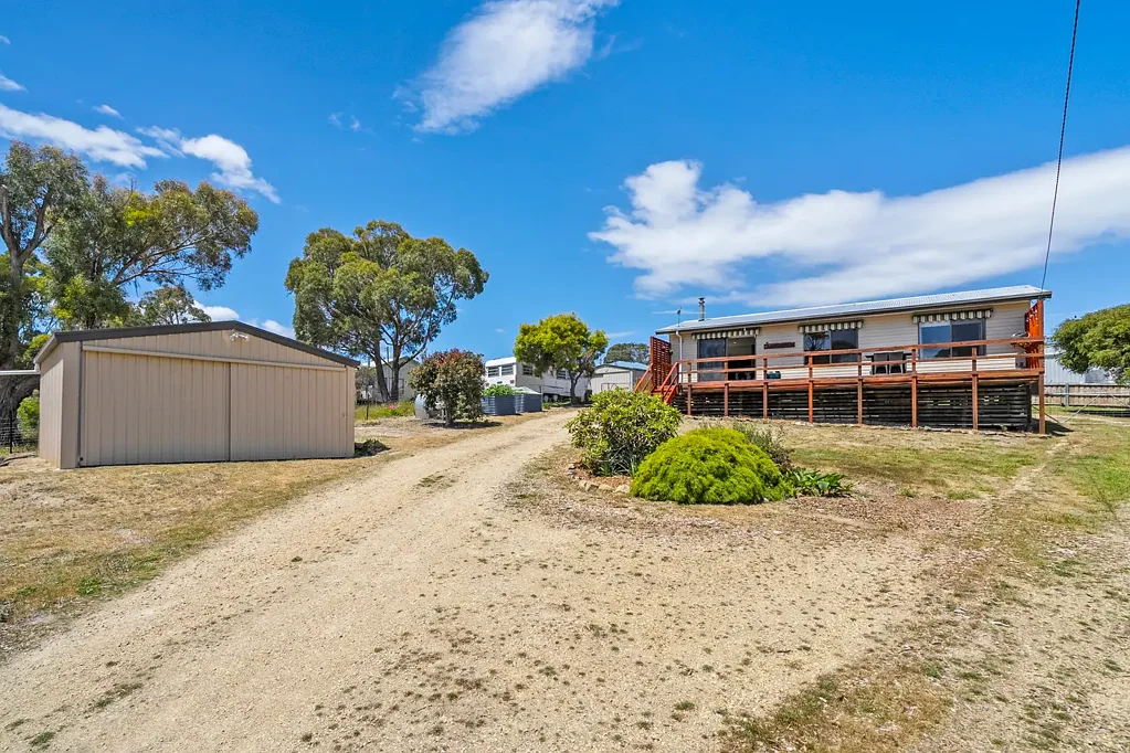 White Beach 3房  Coastal Charm Meets Modern Comfort