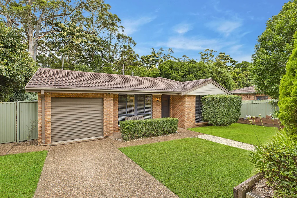 22 Greenwood Avenue, Berkeley Vale, NSW 2261