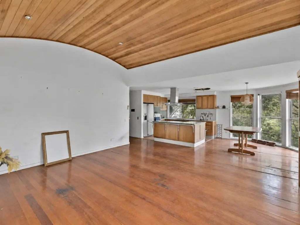 Buderim 4ਬੈੱਡਰੂਮ RENOVATE, DETONATE OR RECREATE