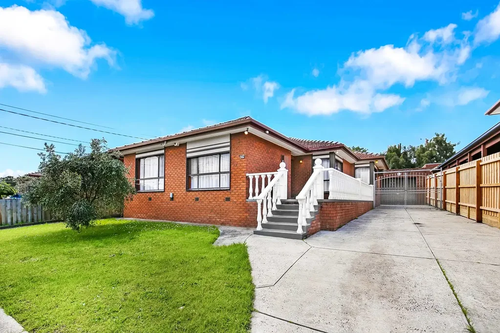 142 Victoria Drive, Thomastown, VIC 3074