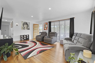 लिविंग रूम - 124 Loganlea Road, Loganlea, QLD 4131