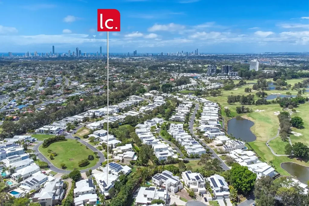 7014B Vista Drive, Benowa, QLD 4217