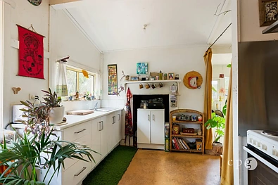 Kusina - 18 Albert Street, Chewton, VIC 3451