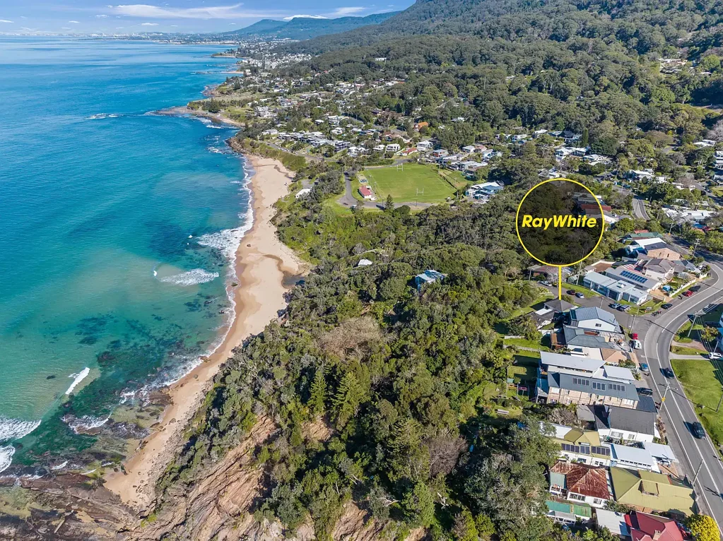 Scarborough 3房 Scarborough海景瑰宝 悠闲海岸魅力 双住宅灵活布局 大型户外露台 舒适实用空间 紧邻便利设施 Coastal Living with Comfort and Charm