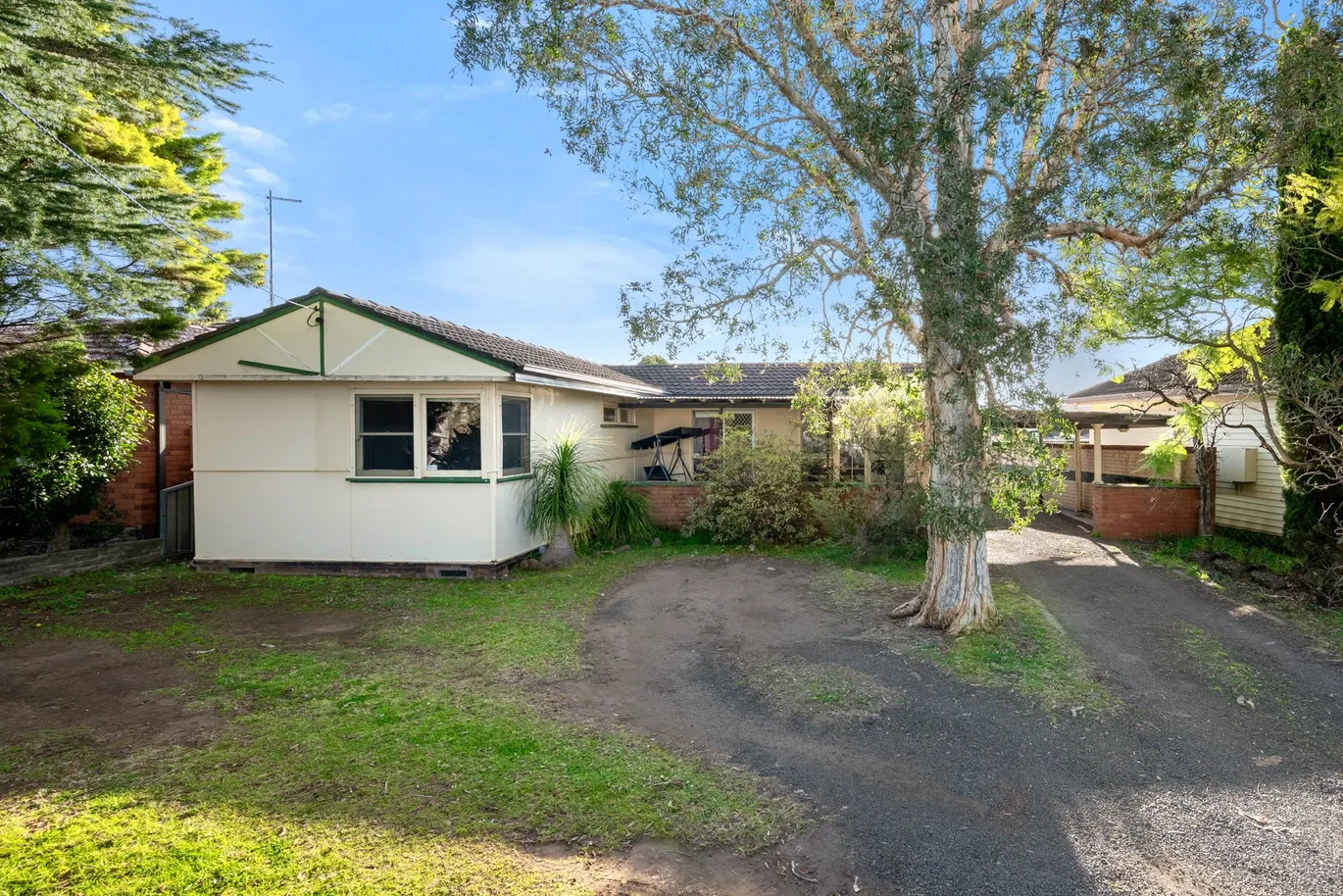 28 DARWIN RD, CAMPBELLTOWN NSW 2560, 0 chambres, 0 salles de bain, House