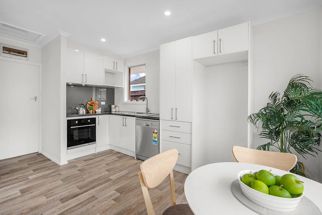 Wainuiomata 1Kwarto Step Onto the Property Ladder in Style!