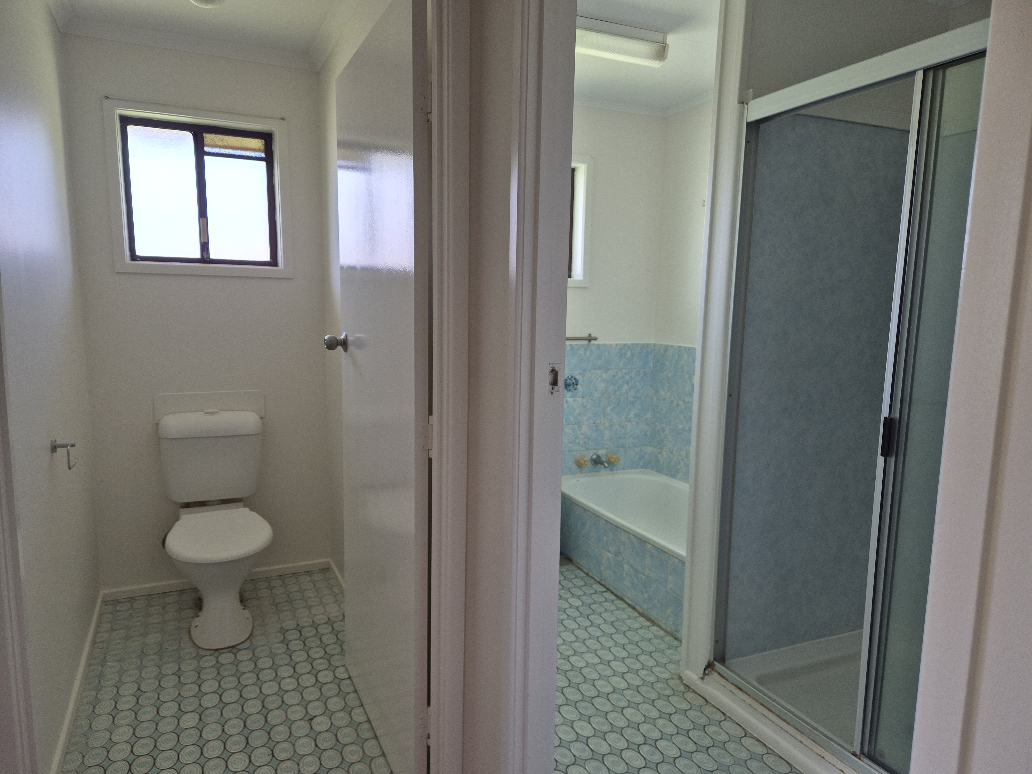 5 SEARLE ST, THABEBAN QLD 4670, 0部屋, 0バスルーム, House