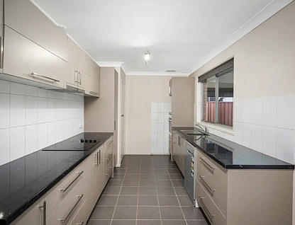 18 Malcolm Avenue, Werrington, NSW 2747, 3房, 1浴, 独立屋