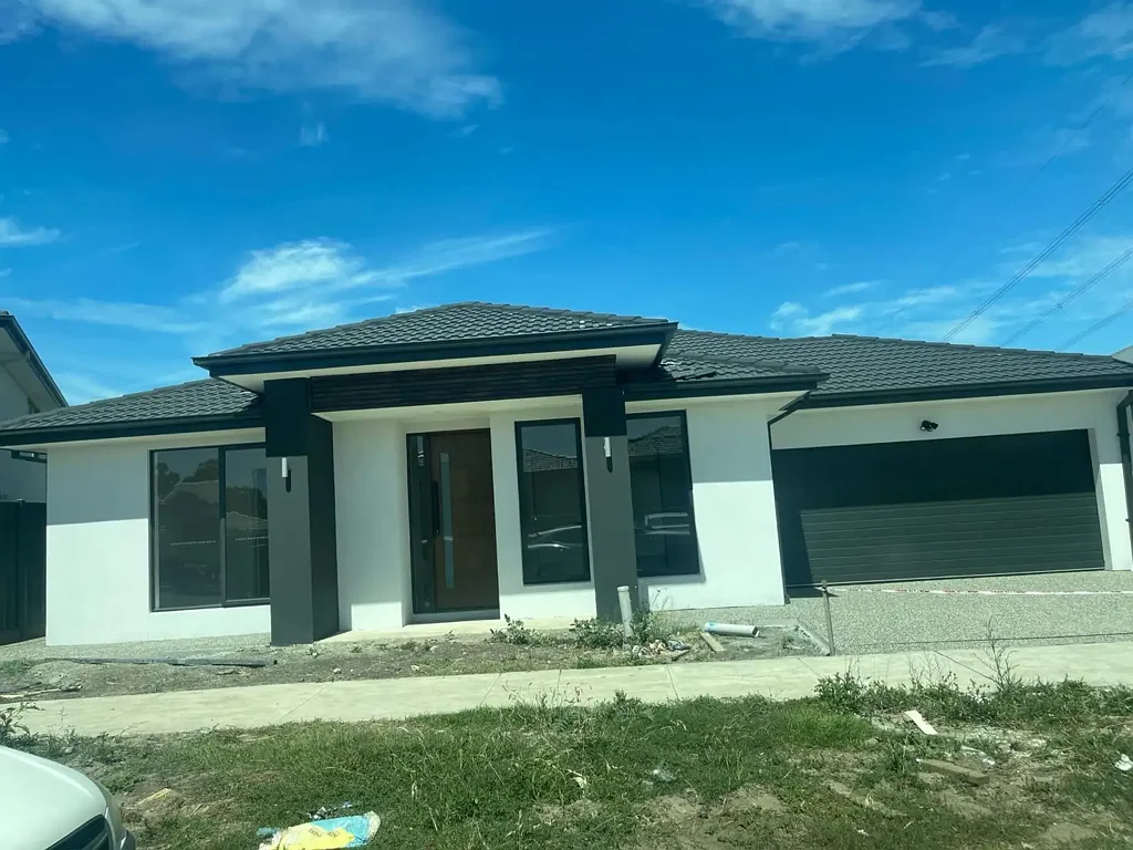 Wollert 4 Bedroom Spacious 4- bedroom Family Home in Brilliant Location