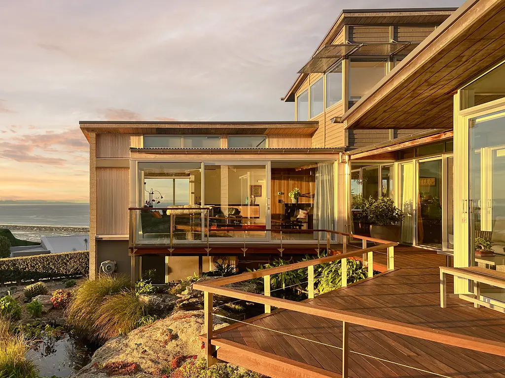 Redcliffs 4房  Breathtaking Views, Timeless Design