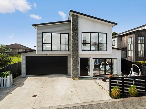 Massey 5房  Elegant & Radiant in a Prime Location