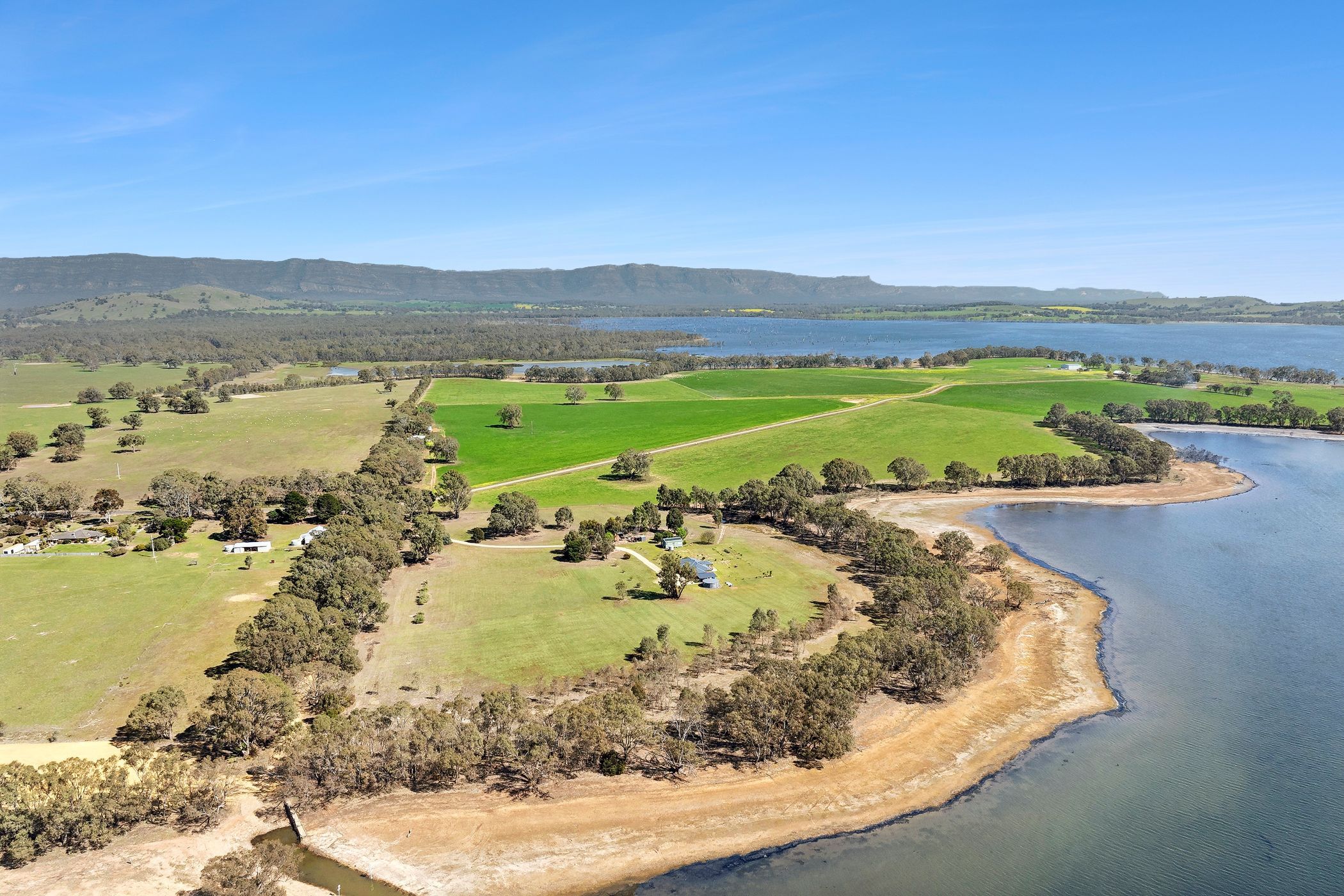 254 LAKE LONSDALE RD, LAKE LONSDALE VIC 3381, 0房, 0浴, House