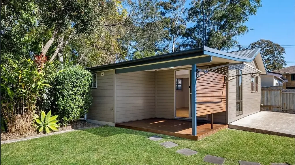 Modern 1 Bedroom Granny Flat