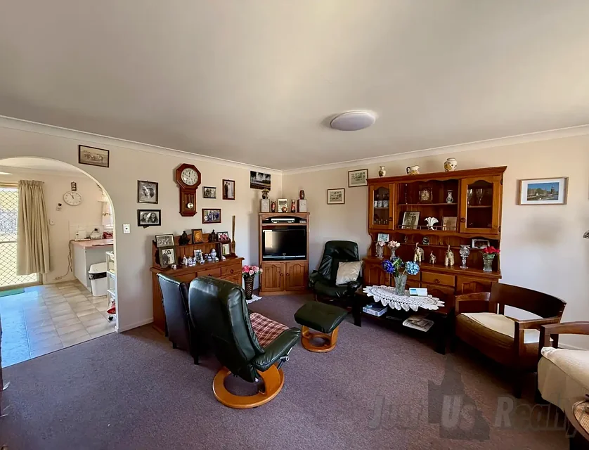 6 Seventy Four Court, Avoca, QLD 4670, 3 침실, 1 욕실, House