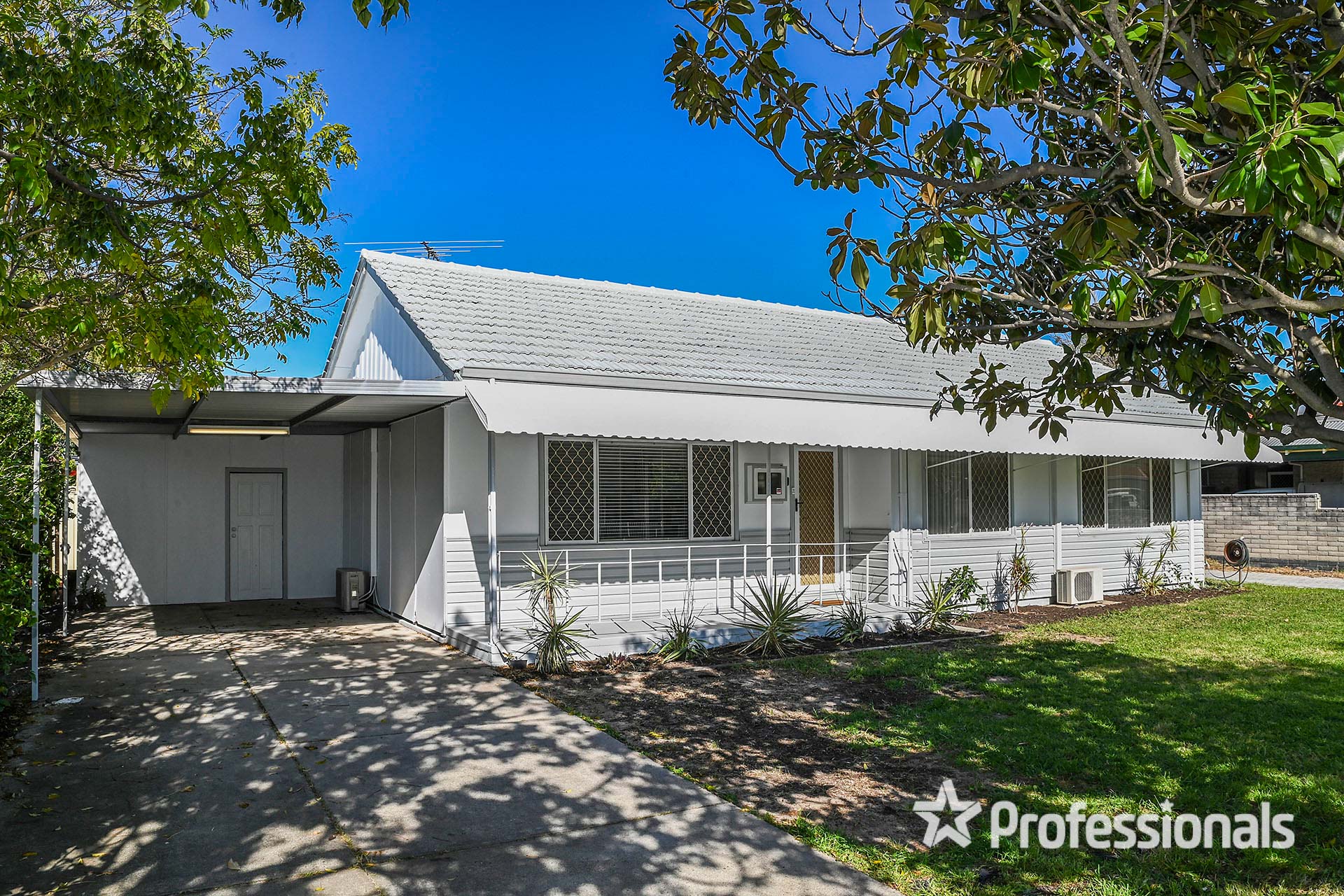 55 EILEEN ST, BASSENDEAN WA 6054, 0 Kuwarto, 0 Banyo, House