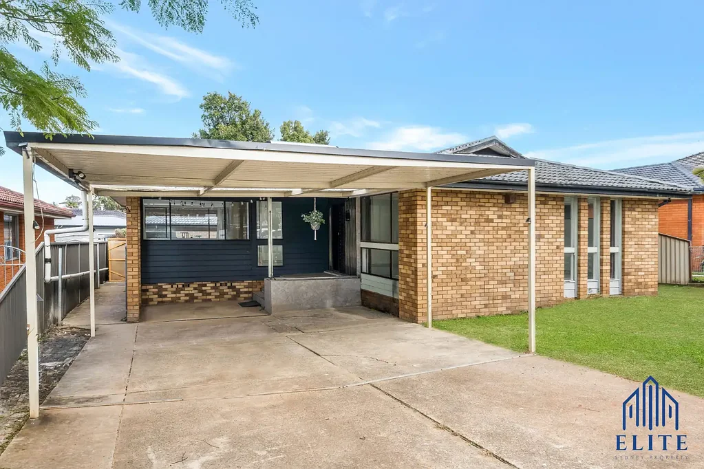 Spacious 3-Bedroom Home with Optional 4th Bedroom