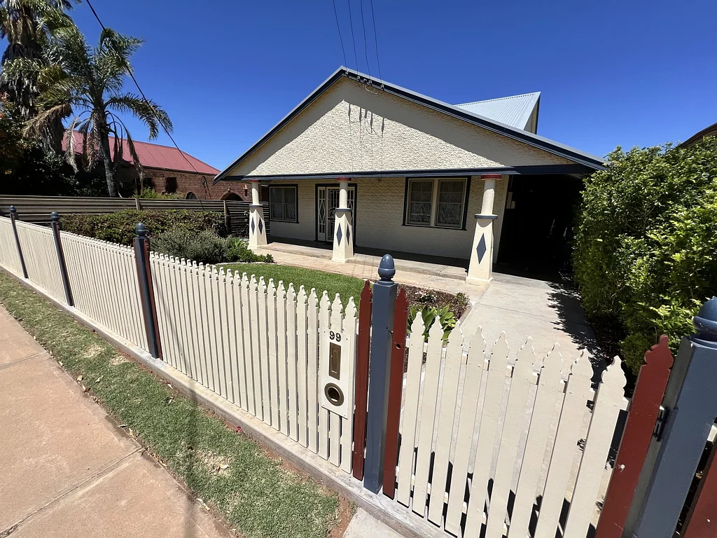 99 Gypsum Street, Broken Hill, NSW 2880