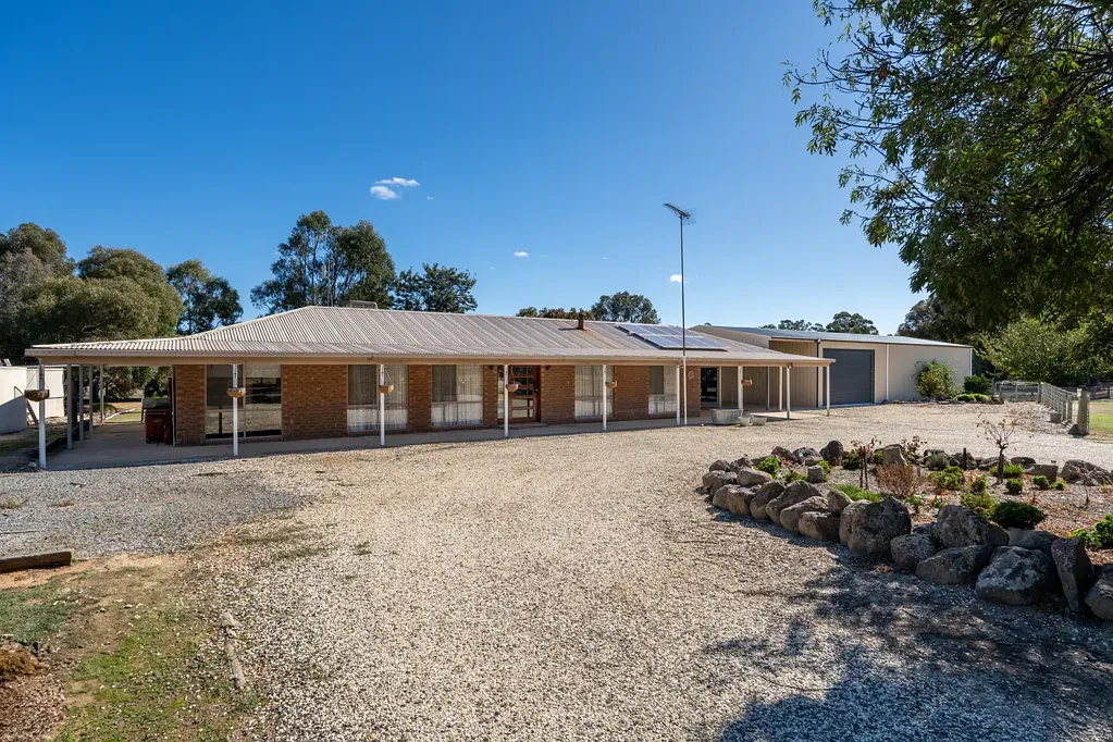 Northwood  Modern Lifestyle Living on Five Picturesque Acres