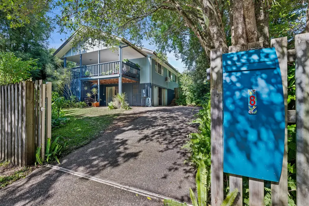 Palmwoods 4침실 The Treehouse: Character, Convenience & Dual Living