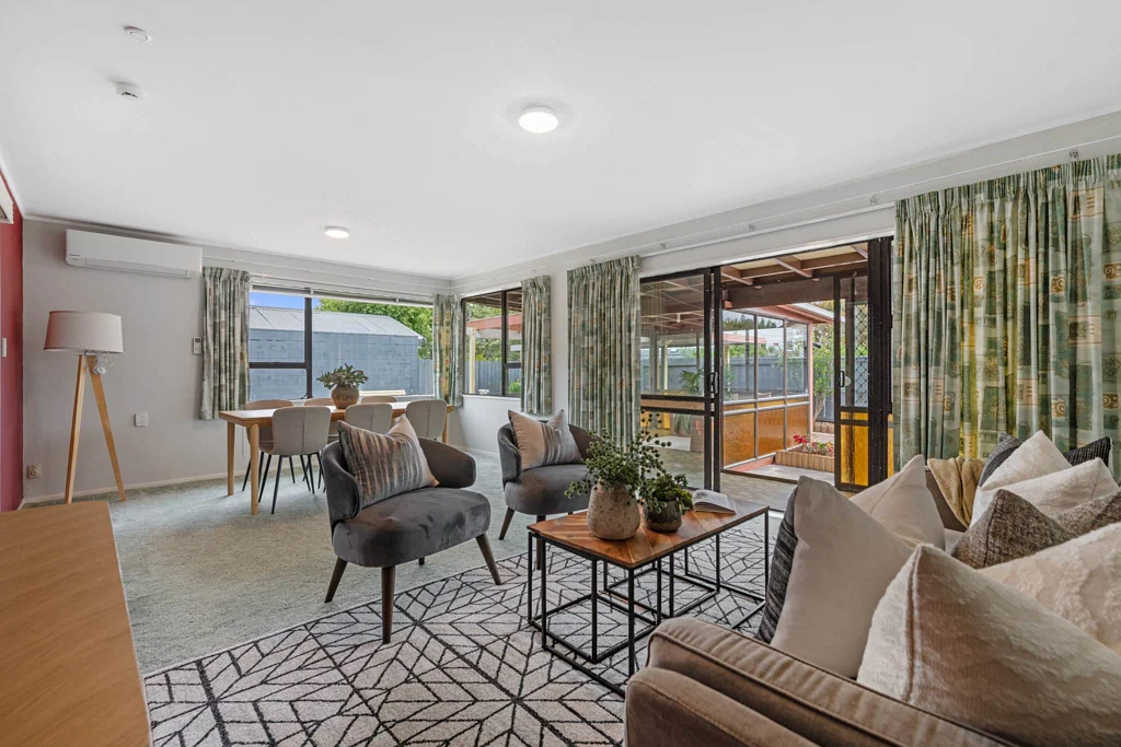 2/60 Vivian Wilson Drive, Eastern Beach, Manukau City, Auckland